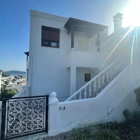 Dublex House With Castle, Sea & View 150 M2 빌라 Bodrum